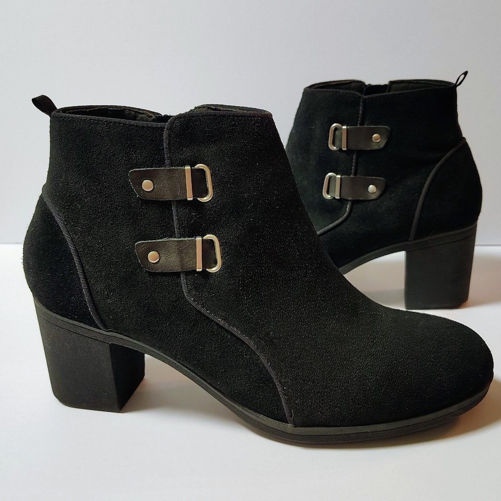 Clarks Women's Meera Yew Leather Side Zip Suede Ankle Boots Block Heel Bootie 10